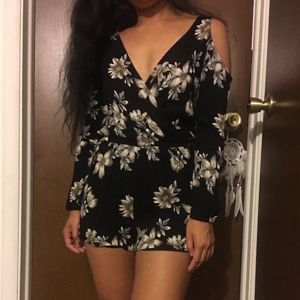 Long sleeve floral romper